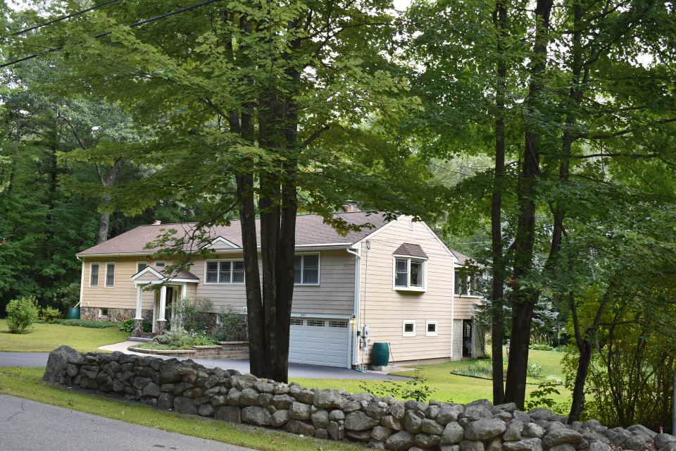 242 Hayden Road Hollis, NH 03049 - Photo 32 of 34