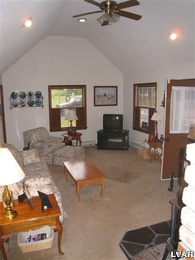 6928 St Peters Road Macungie, PA 18062 - Photo 8 of 20 Gallery Image 8