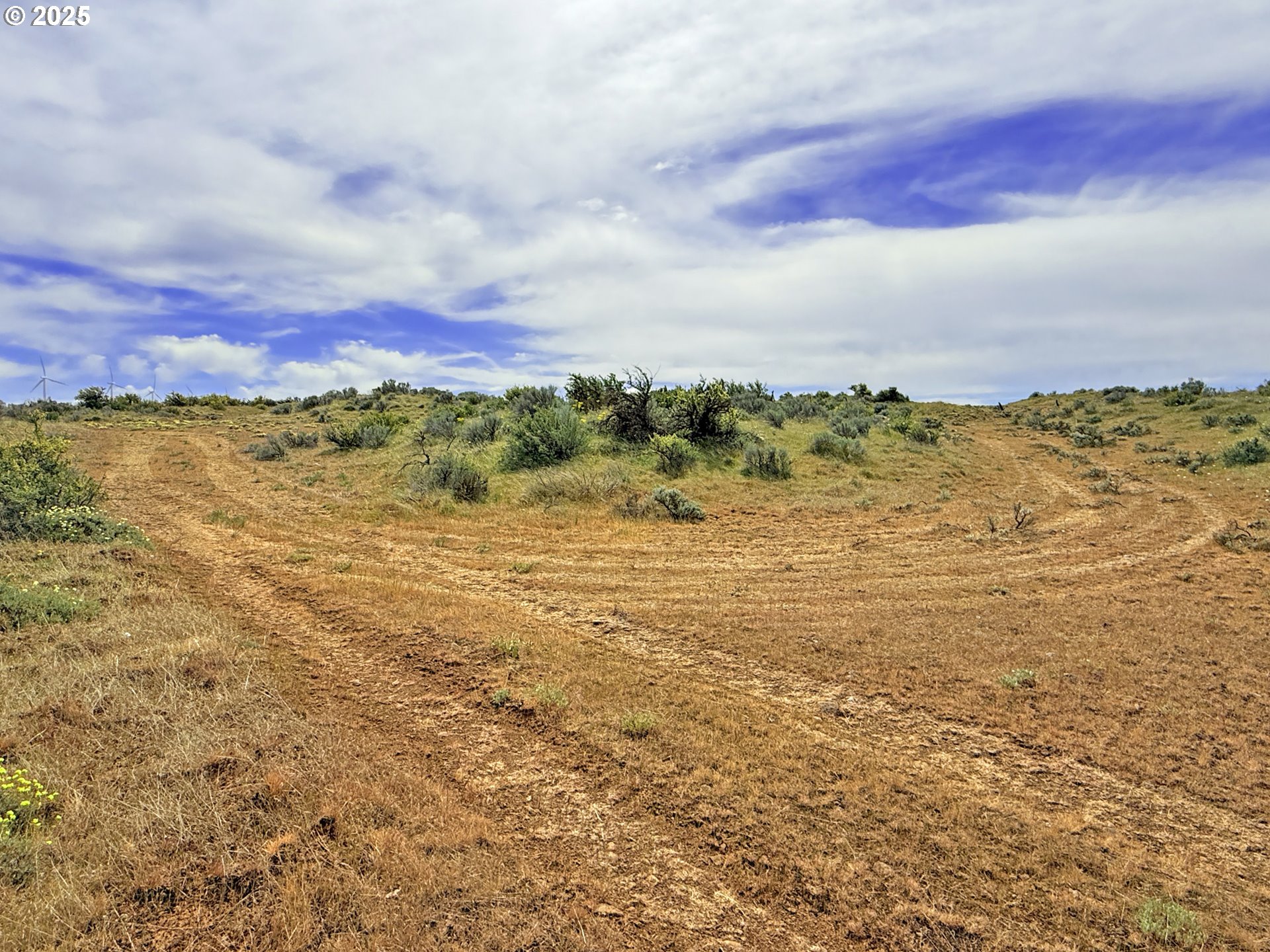Off Gnarly Oaks Goldendale, WA 98620 - Photo 11 of 43 a view of an ocean