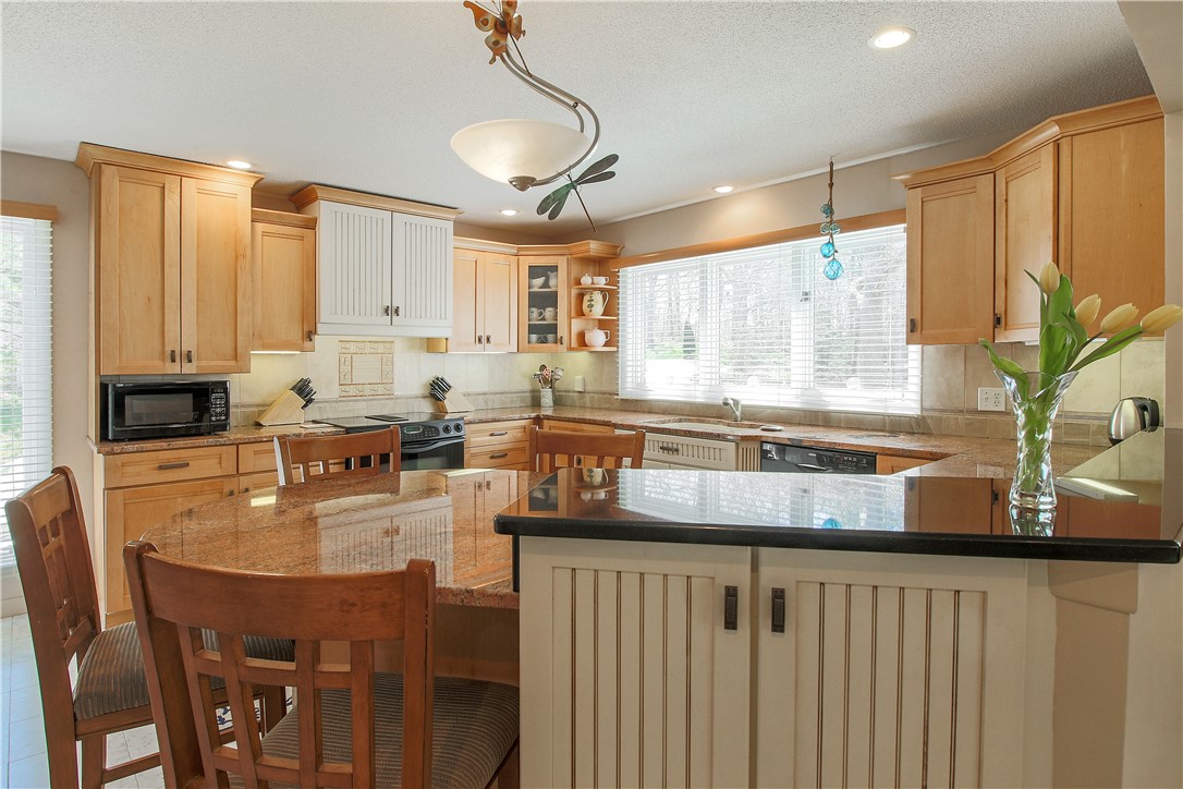 36 Cosmo Street Westerly, RI 02891 - Photo 15 of 43