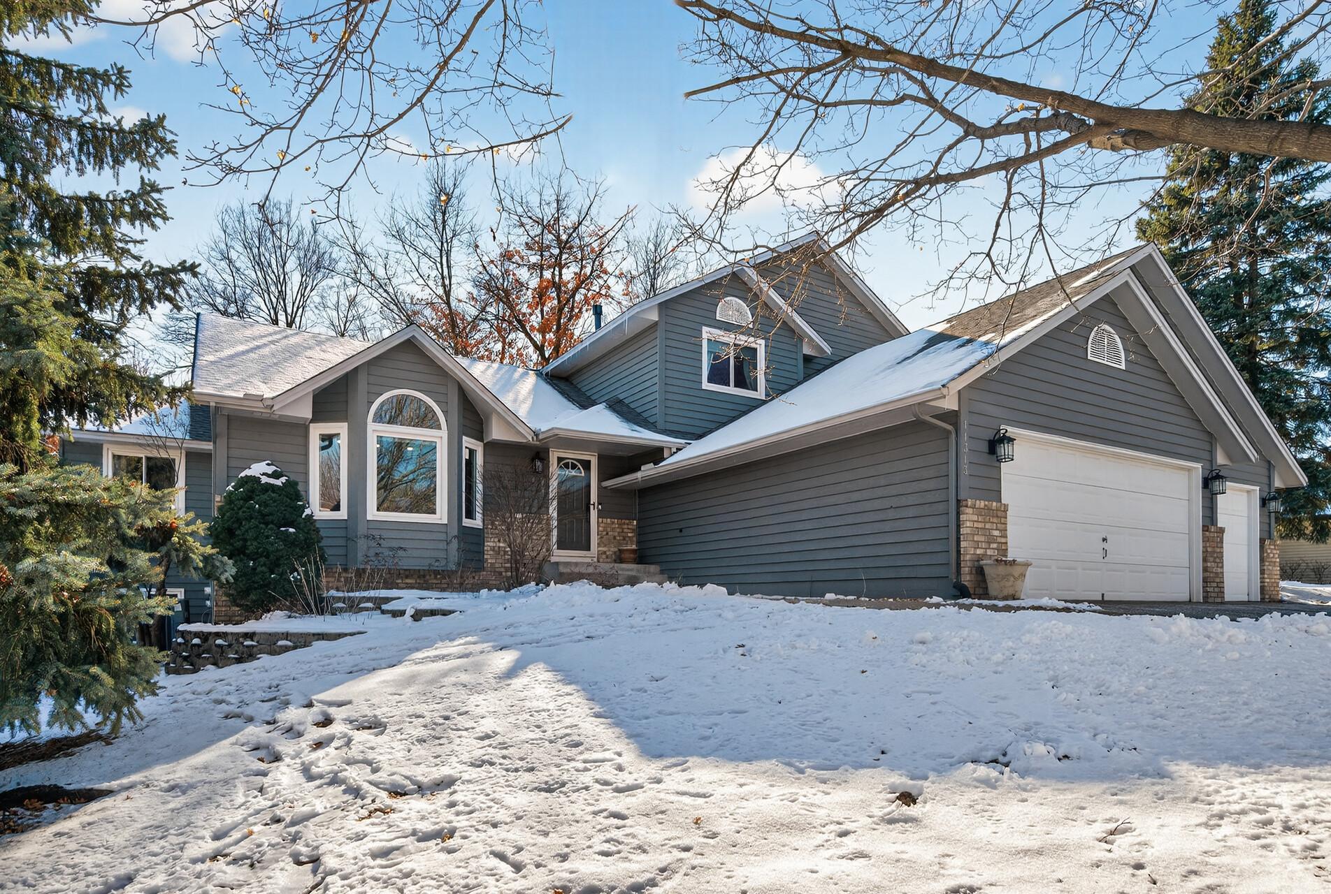 11313 71st Avenue North Maple Grove, MN 55369 - Photo 1 of 1