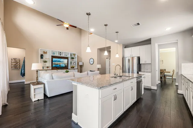 $435,000 | 30518 Morning Dove Drive, Brookshire, TX 77423