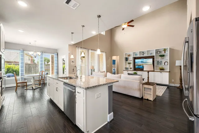 $435,000 | 30518 Morning Dove Drive, Brookshire, TX 77423