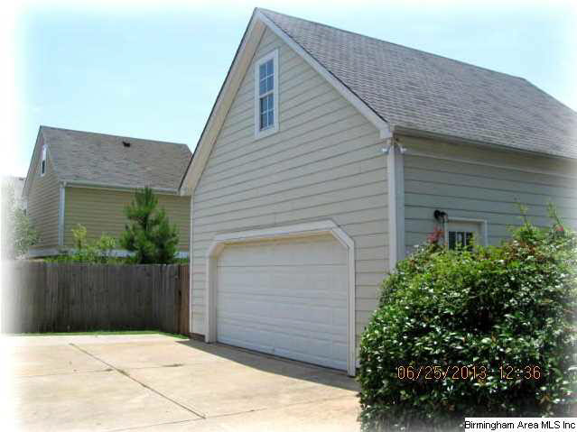 6400 Clubview Circle North Bessemer, AL 35022 - Photo 12 of 16