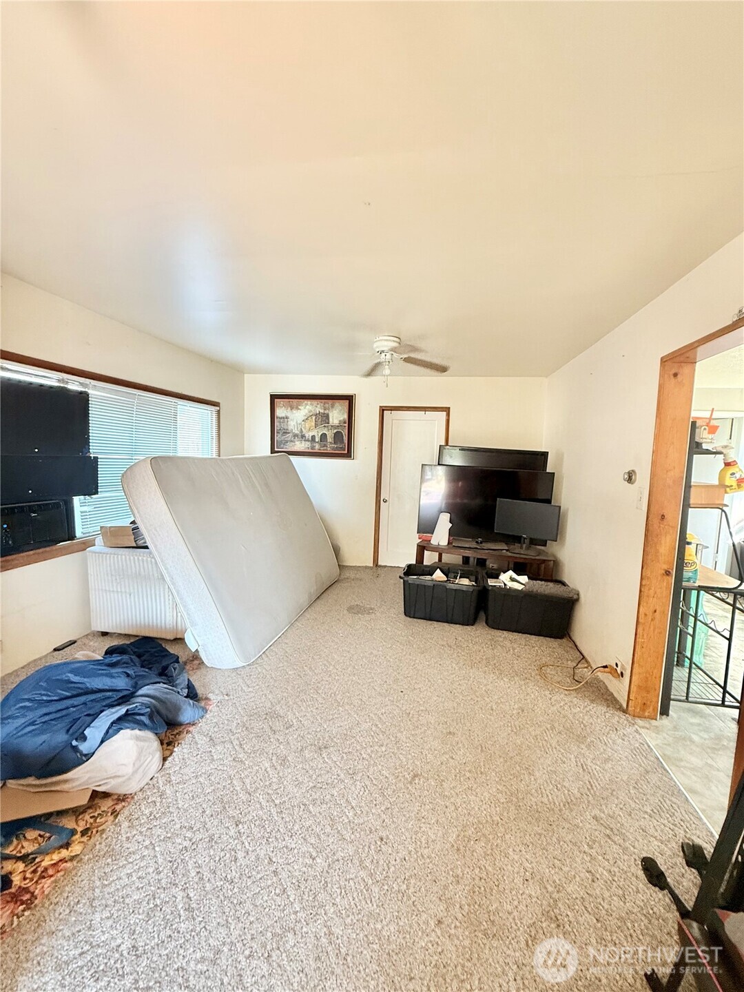 430 West 4th Avenue Omak, WA 98841 - Photo 3 of 12