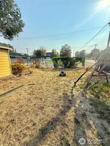 $164,900 | 430 West 4th Avenue, Omak, WA 98841