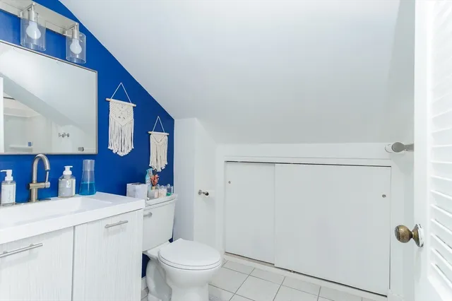 $360,000 | 35 Bacon Street, Warren, MA 01083