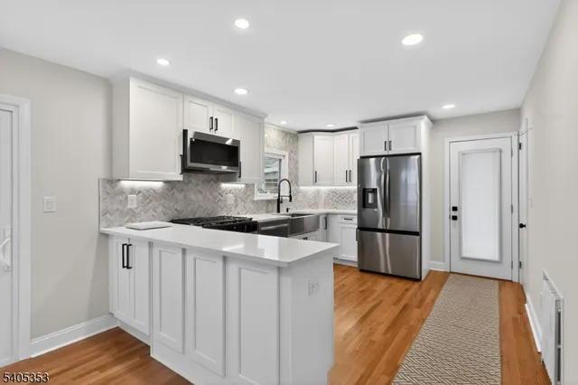 $749,999 | 3 White Terrace, Nutley, NJ 07110