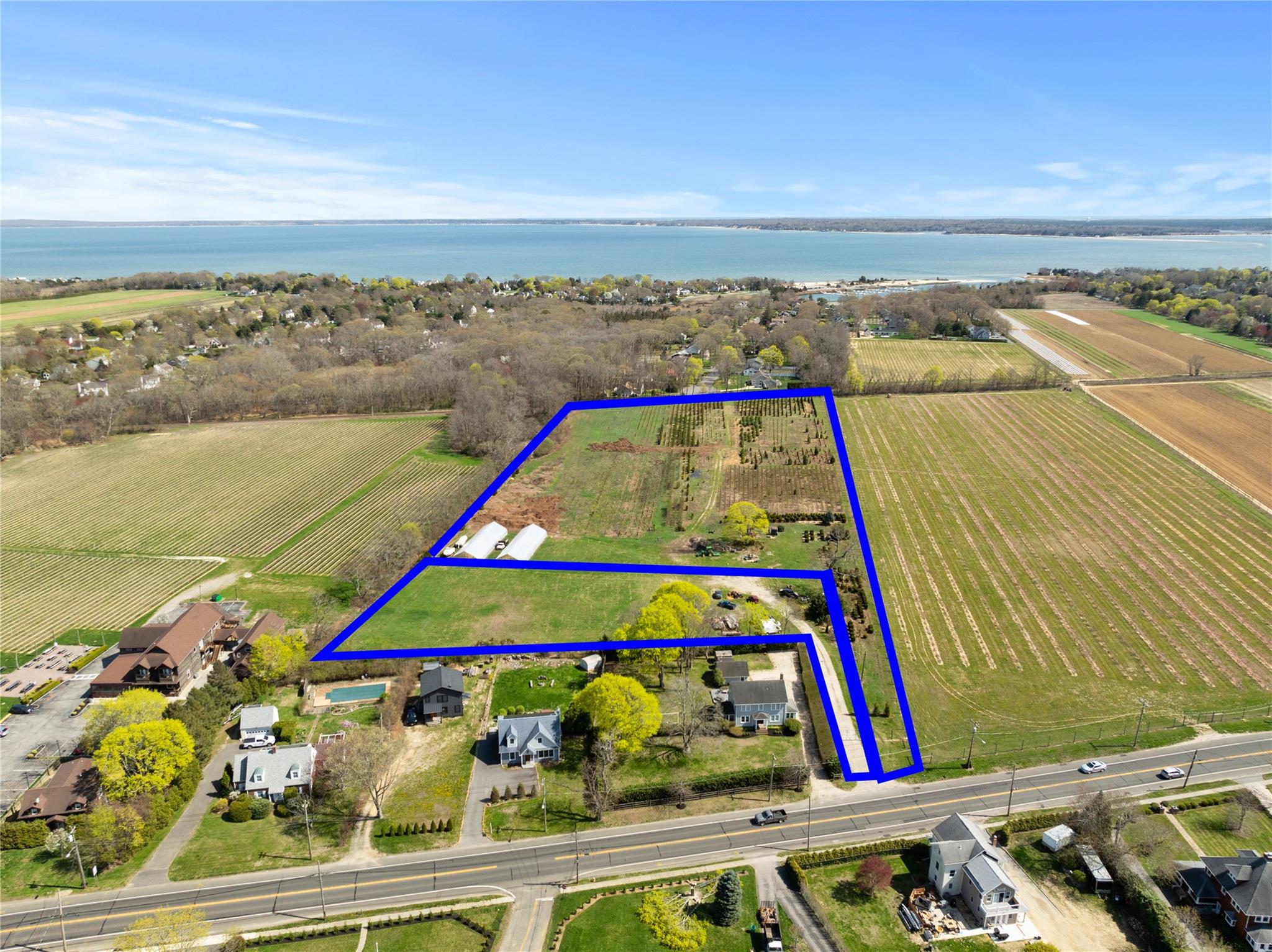a view of sitting area in front of gym