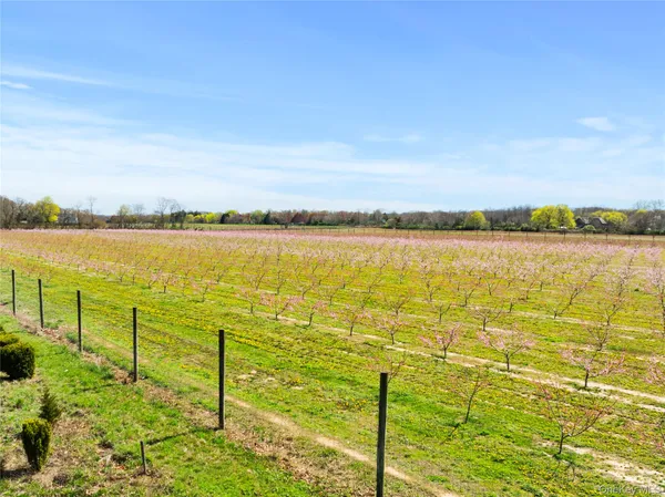 a view of an ocean view