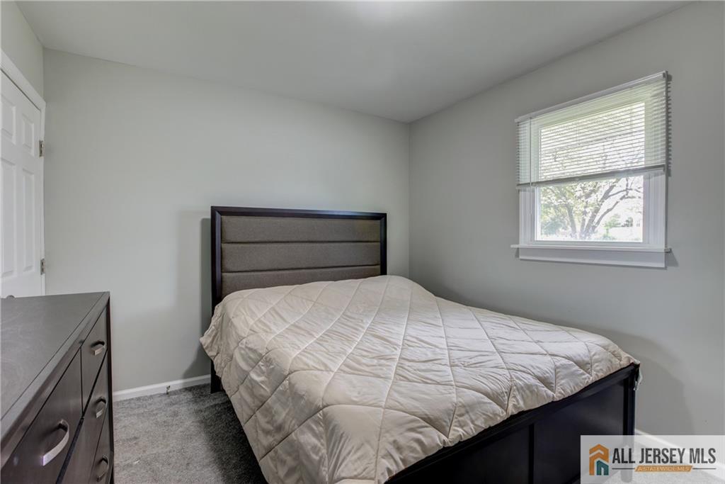 509 New Durham Road Piscataway, NJ 08854 - Photo 15 of 21