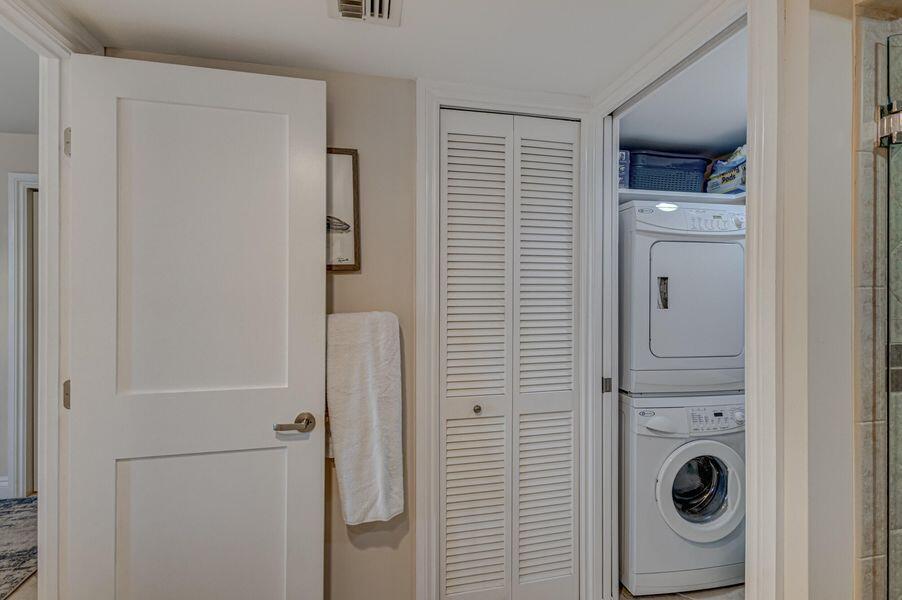5550 North Ocean Drive, Unit 3C Riviera Beach, FL 33404 - Photo 27 of 67 WASHER AND DRYER