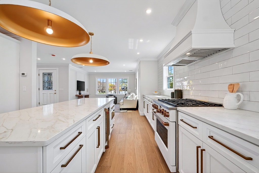 1078 Main Street Melrose, MA 02176 - Photo 20 of 39