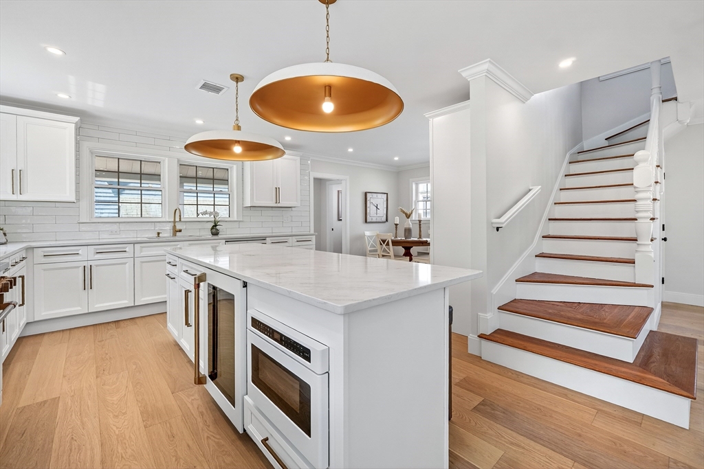 1078 Main Street Melrose, MA 02176 - Photo 21 of 39