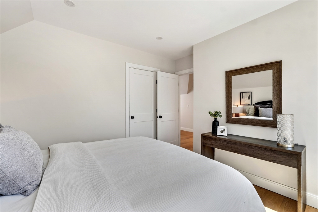 1078 Main Street Melrose, MA 02176 - Photo 32 of 39