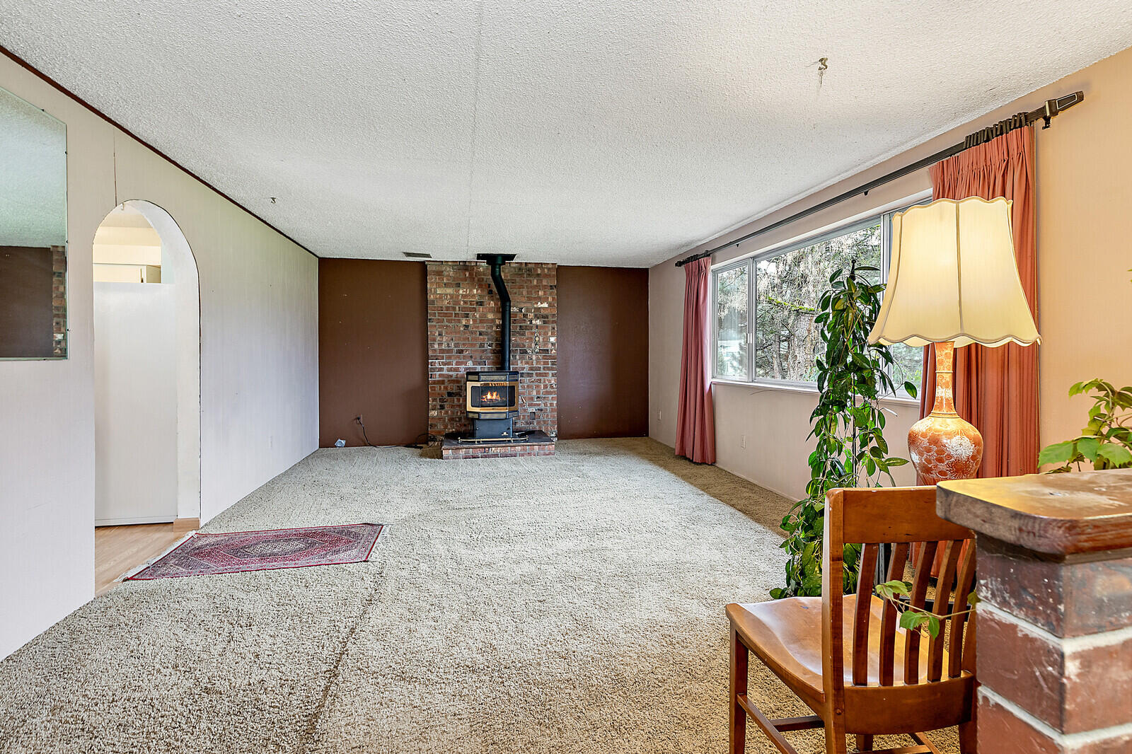 6674 Pioneer Road Medford, OR 97501 - Photo 2 of 68 28_PR_30_mls