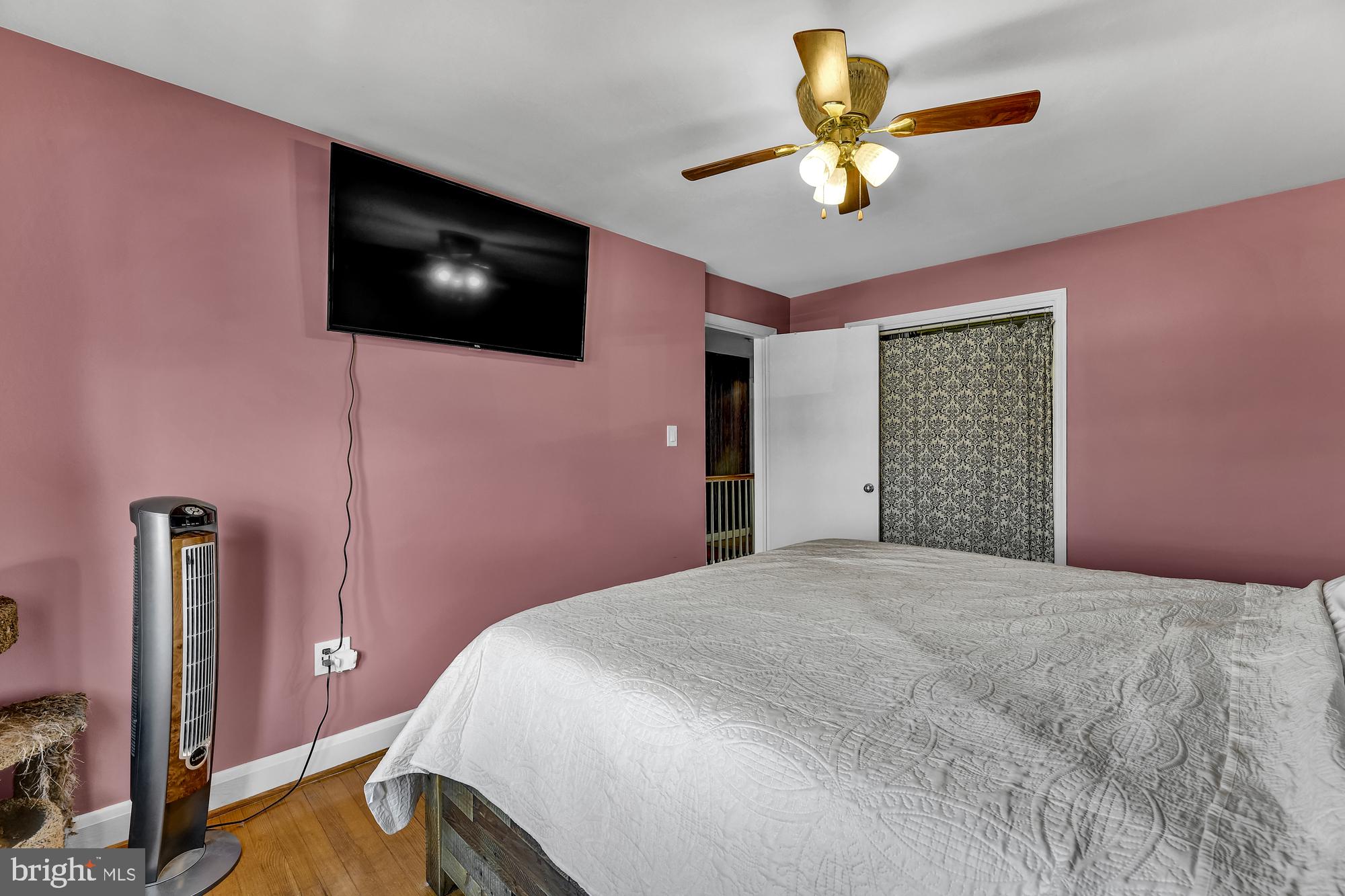 1019 Downton Road Baltimore, MD 21227 - Photo 15 of 28 Gallery Image 15