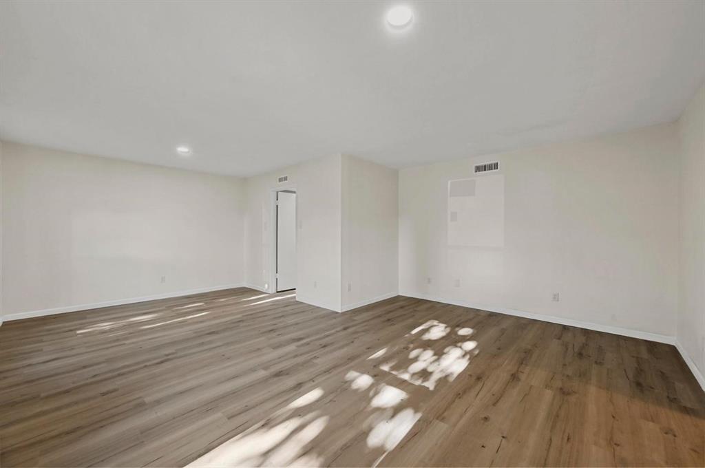 11919 Bushmills Road Dallas, TX 75243 - Photo 14 of 19