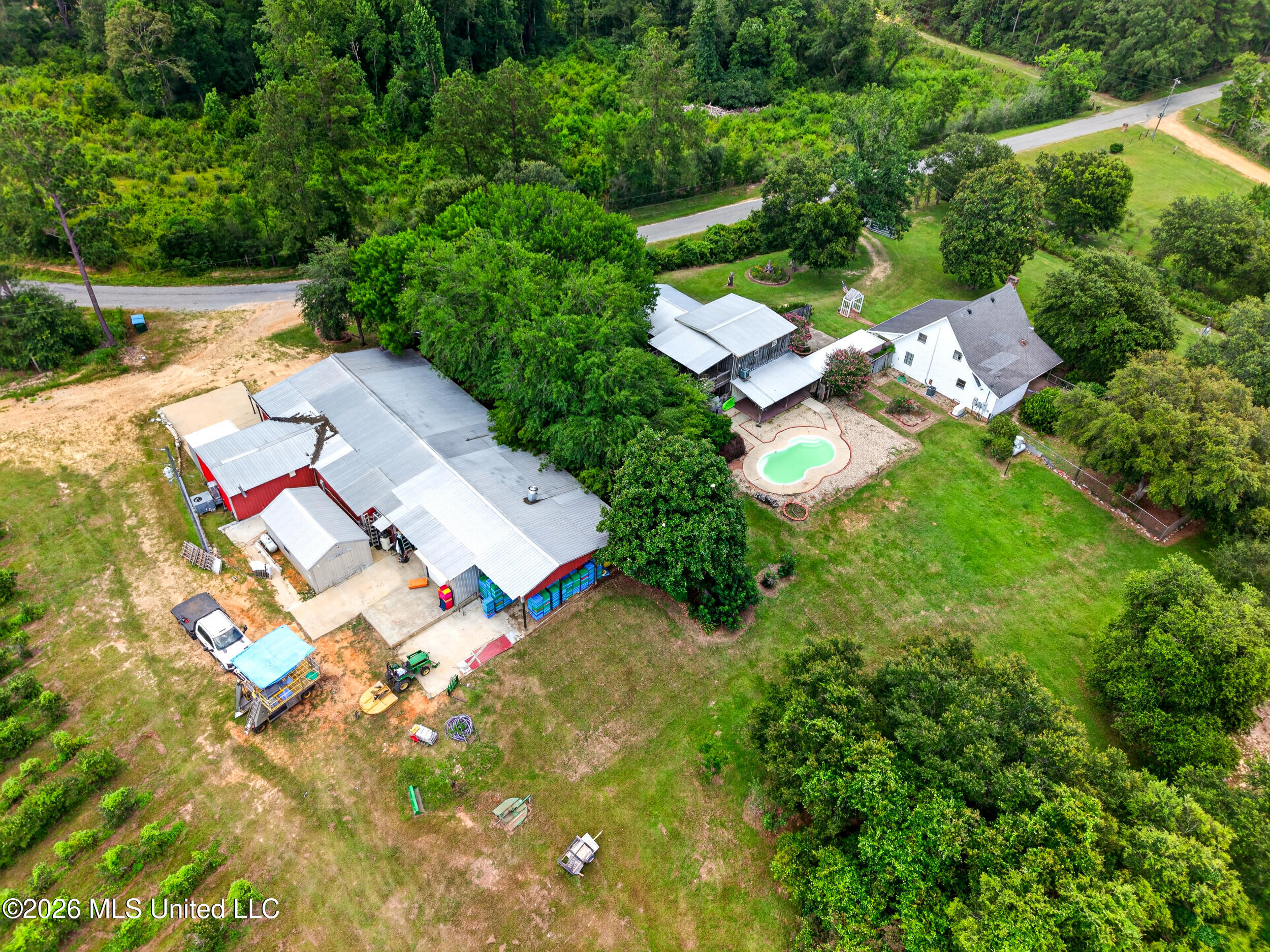 574 Slade Woodward Road Poplarville, MS 39470 - Photo 84 of 106 85_onsite_business_home