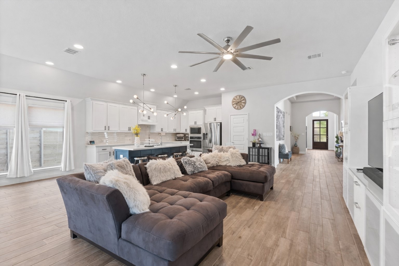 1101 Round Mountain Pass Georgetown, TX 78628 - Photo 2 of 40