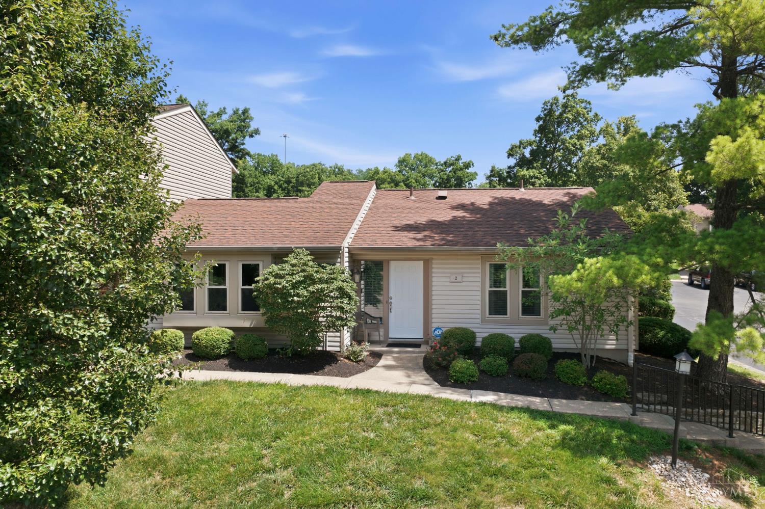 2 Boxwood Court Springdale, OH 45246 - Photo 1 of 53