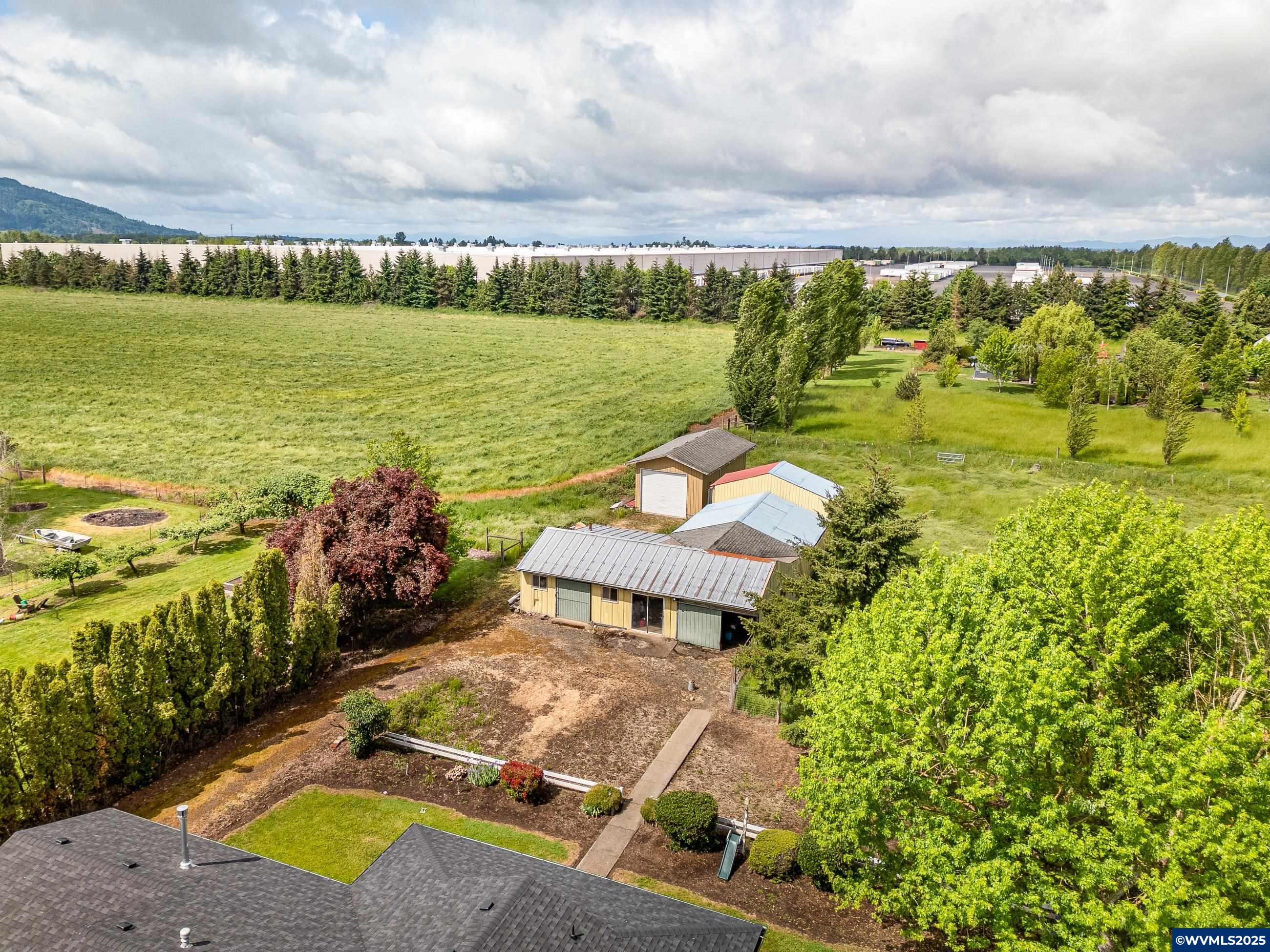 33510 Millview Way Lebanon, OR 97355 - Photo 36 of 36 Gallery Image 36