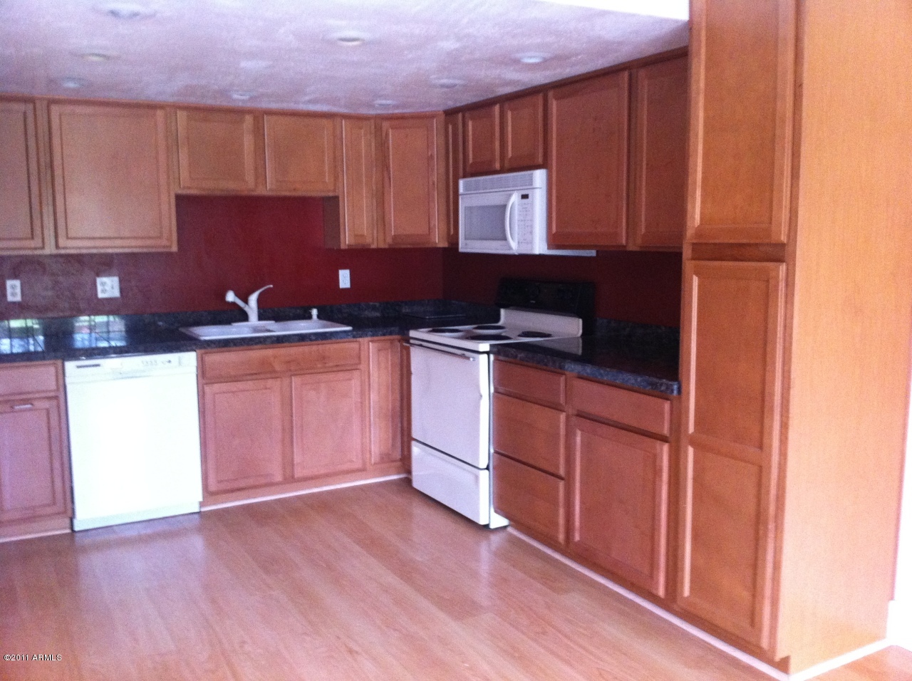 3511 East Baseline Road, Unit 1215 Phoenix, AZ 85042 - Photo 3 of 5 IMG_7612