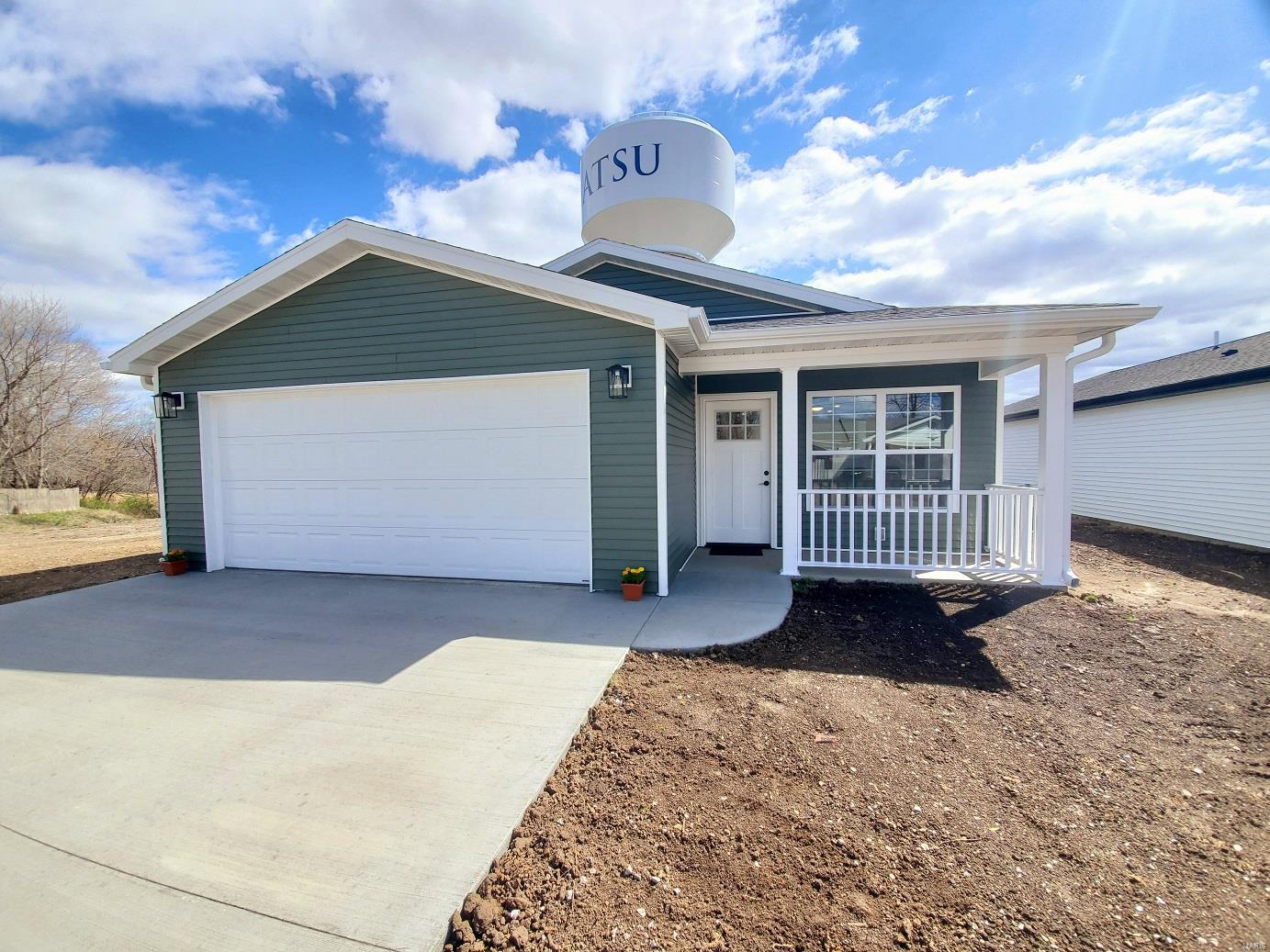 1105 West Cottonwood St