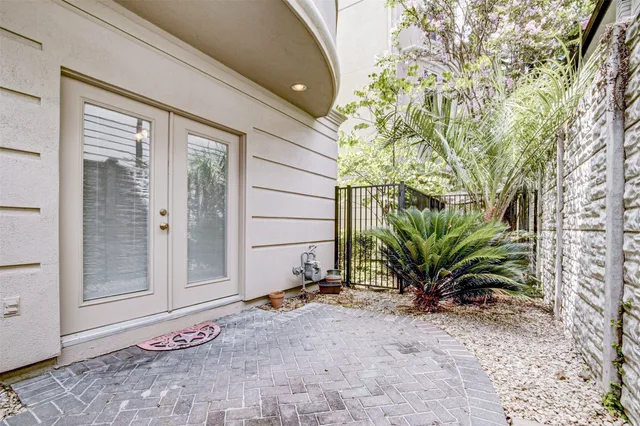 $3,500 | 1515 Hyde Park Boulevard, Unit 32, Houston, TX 77006