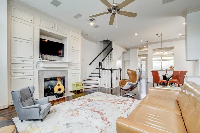 $3,500 | 1515 Hyde Park Boulevard, Unit 32, Houston, TX 77006