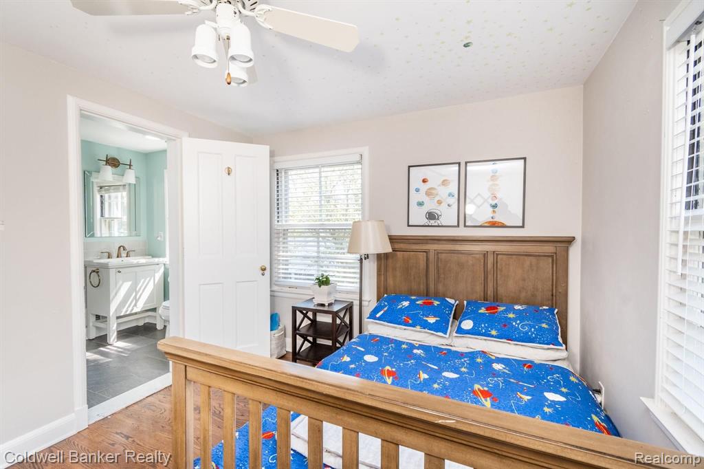 320 Touraine Road Grosse Pointe Farms, MI 48236 - Photo 38 of 60