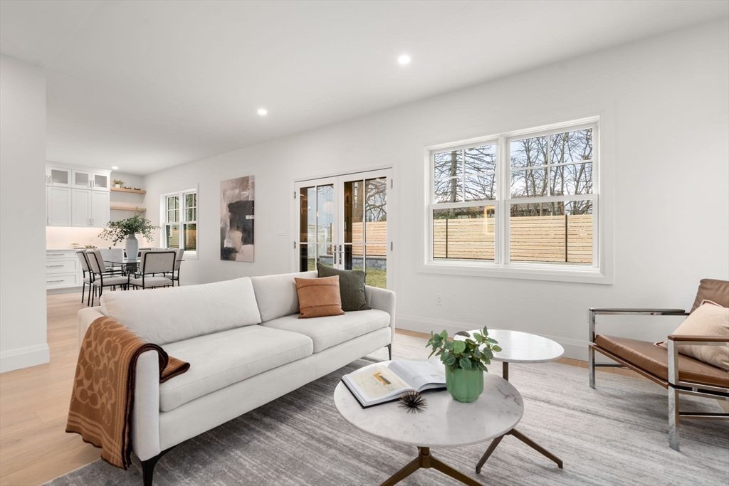 33 Dickson Avenue Arlington, MA 02474 - Photo 15 of 34