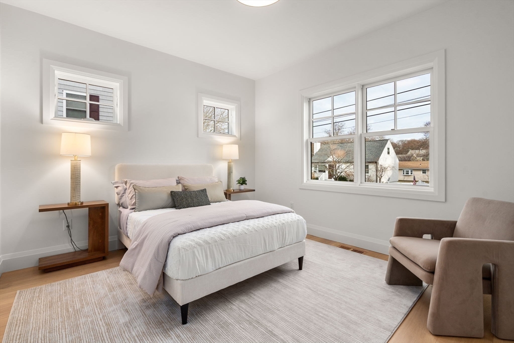 33 Dickson Avenue Arlington, MA 02474 - Photo 17 of 34