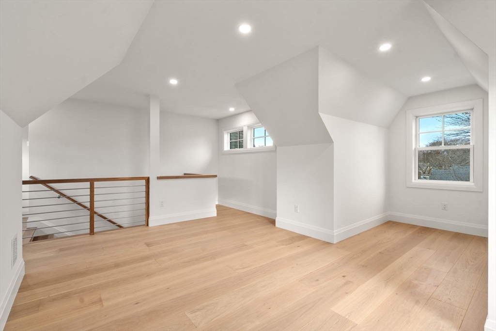 33 Dickson Avenue Arlington, MA 02474 - Photo 26 of 34