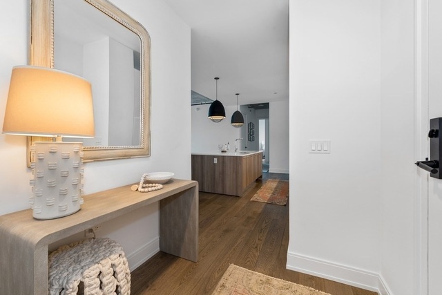 111 South Peoria Street, Unit 607 Chicago, IL 60607 - Photo 4 of 24