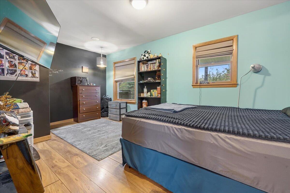 6475 Center Road Linden, MI 48451 - Photo 5 of 22 Main Floor Bedroom