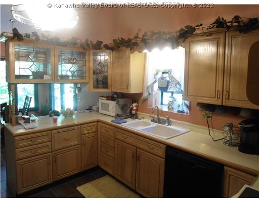 192 Caney Branch Road Chapmanville, WV 25508 - Photo 10 of 16 Kitchen. Lots of Cabinets