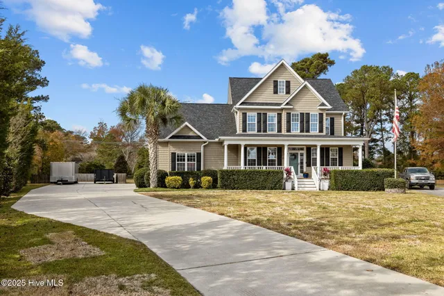 $675,000 | 1916 Red Fox Lane, Morehead City, NC 28557