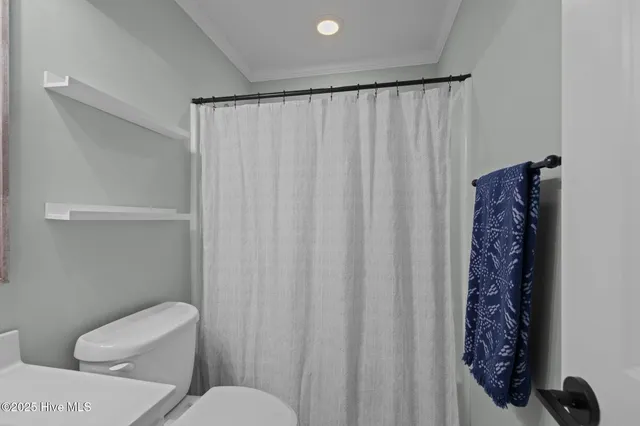 $675,000 | 1916 Red Fox Lane, Morehead City, NC 28557