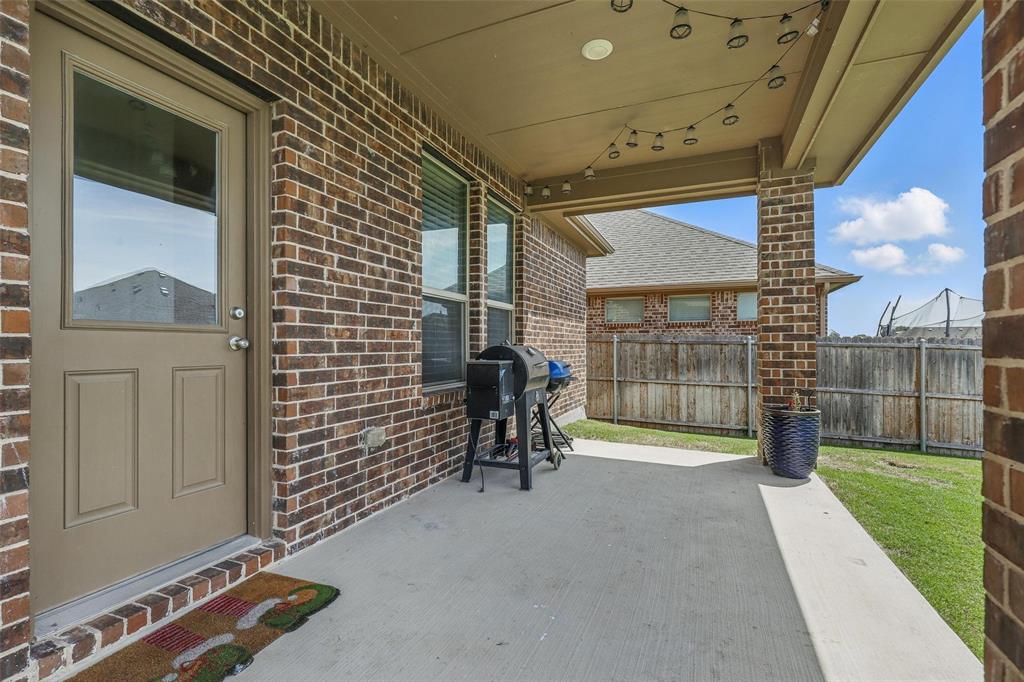 14825 Complacent Way Aledo, TX 76008 - Photo 38 of 40