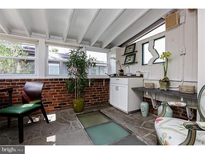 2018 Addison Street Philadelphia, PA 19146 - Photo 17 of 24 Gallery Image 17