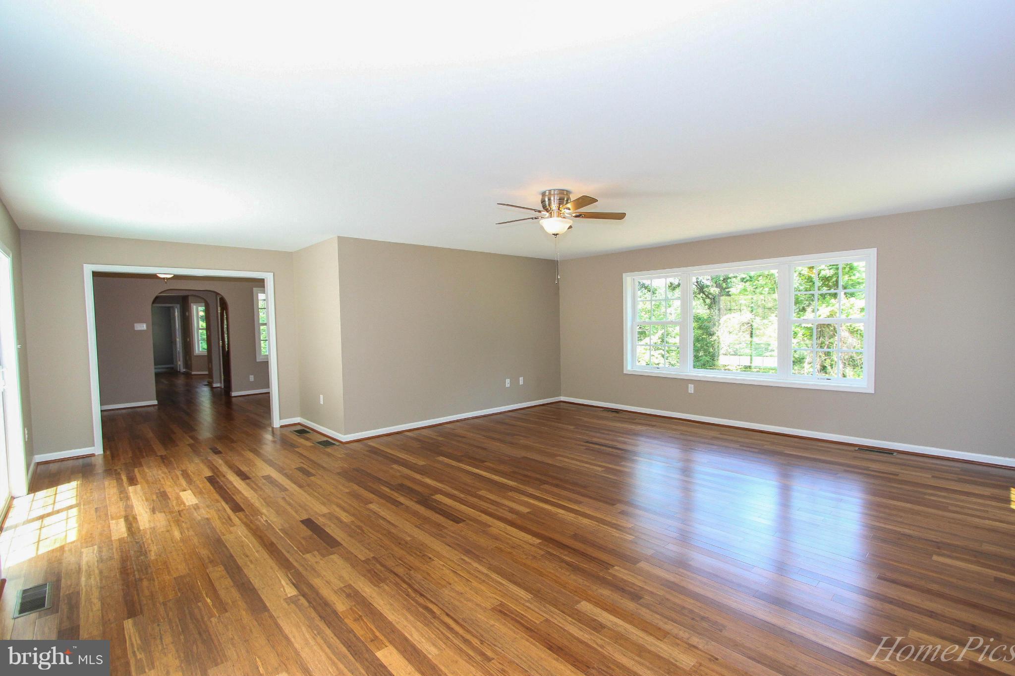 2613 Chestnut Grove Road Sharpsburg, MD 21782 - Photo 12 of 30 Family Room