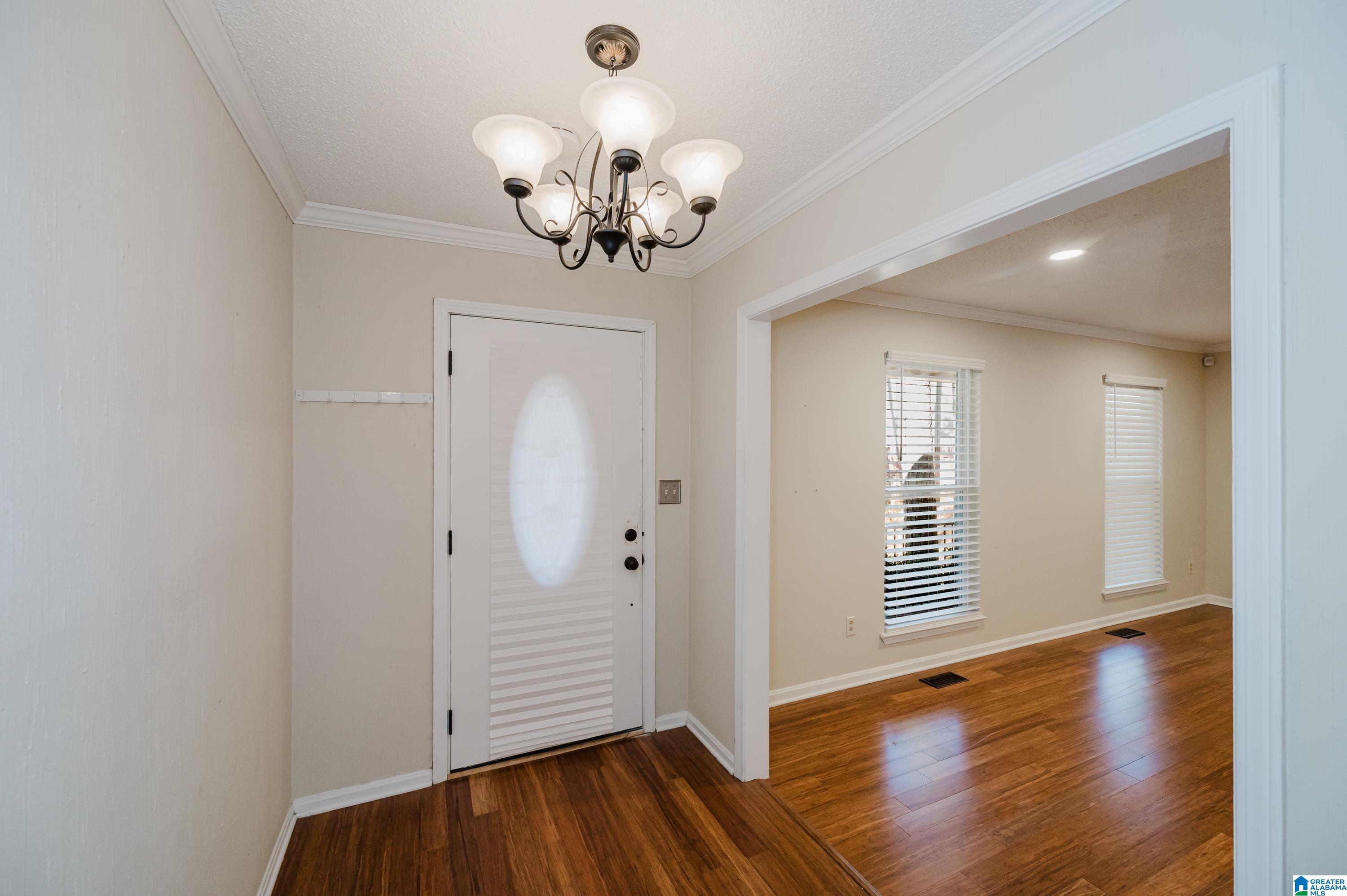 5269 Dresden Road Birmingham, AL 35210 - Photo 5 of 43