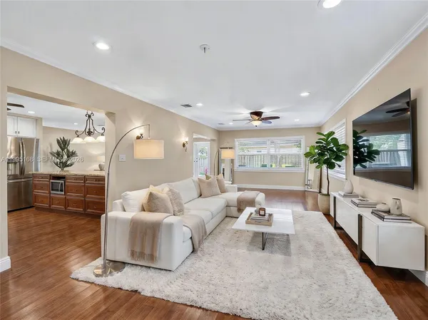 $849,900 | 661 Northwest 66th Avenue, Plantation, FL 33317