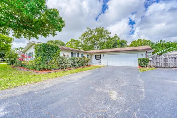 $849,900 | 661 Northwest 66th Avenue, Plantation, FL 33317