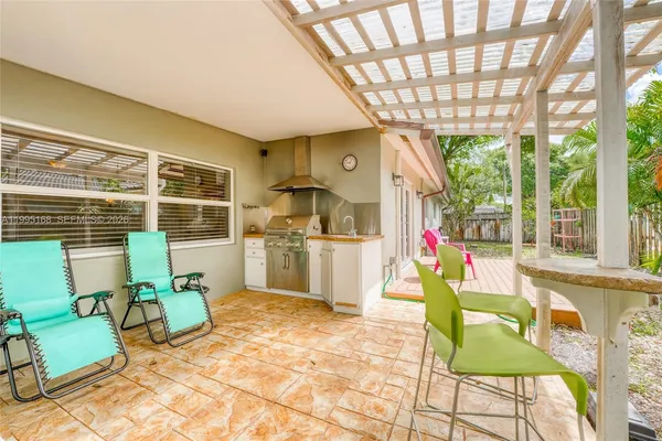 $849,900 | 661 Northwest 66th Avenue, Plantation, FL 33317