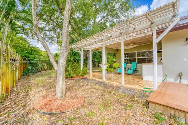 $849,900 | 661 Northwest 66th Avenue, Plantation, FL 33317