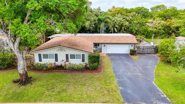 $849,900 | 661 Northwest 66th Avenue, Plantation, FL 33317