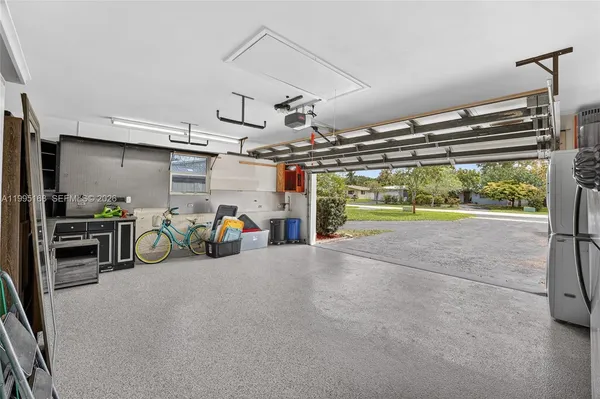 $849,900 | 661 Northwest 66th Avenue, Plantation, FL 33317