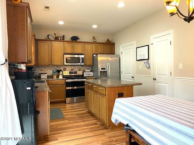 143 Saint Road Richlands, NC 28574 - Photo 13 of 30 thumbnail_IMG_6322